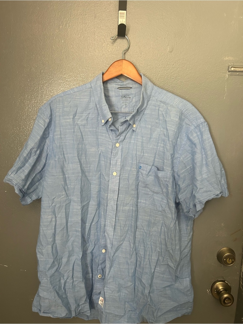 Izod Light Blue Short-Sleeve Button-Down Shirt